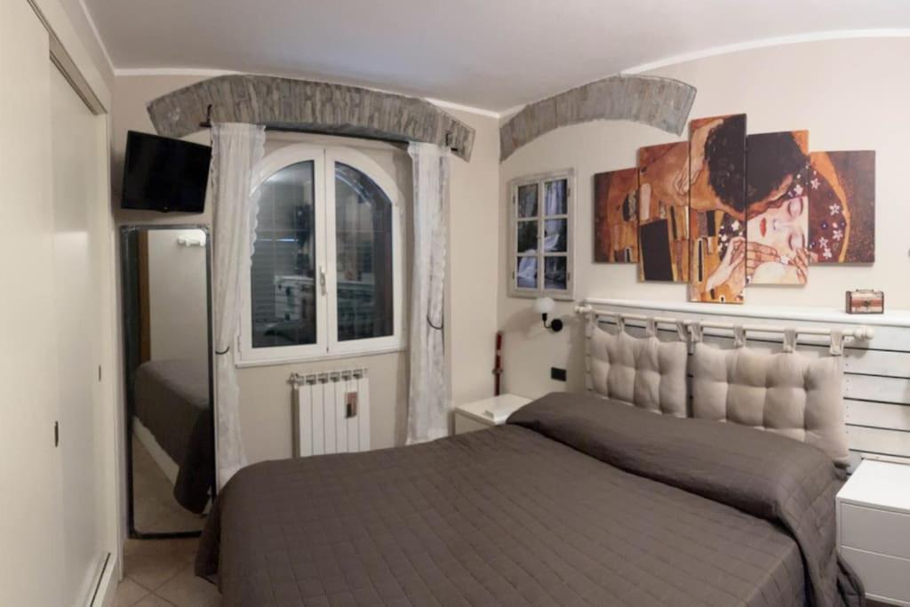 Ferienwohnung Le Rose , Relax In Casolare Del 1700 Sarzana Exterior foto